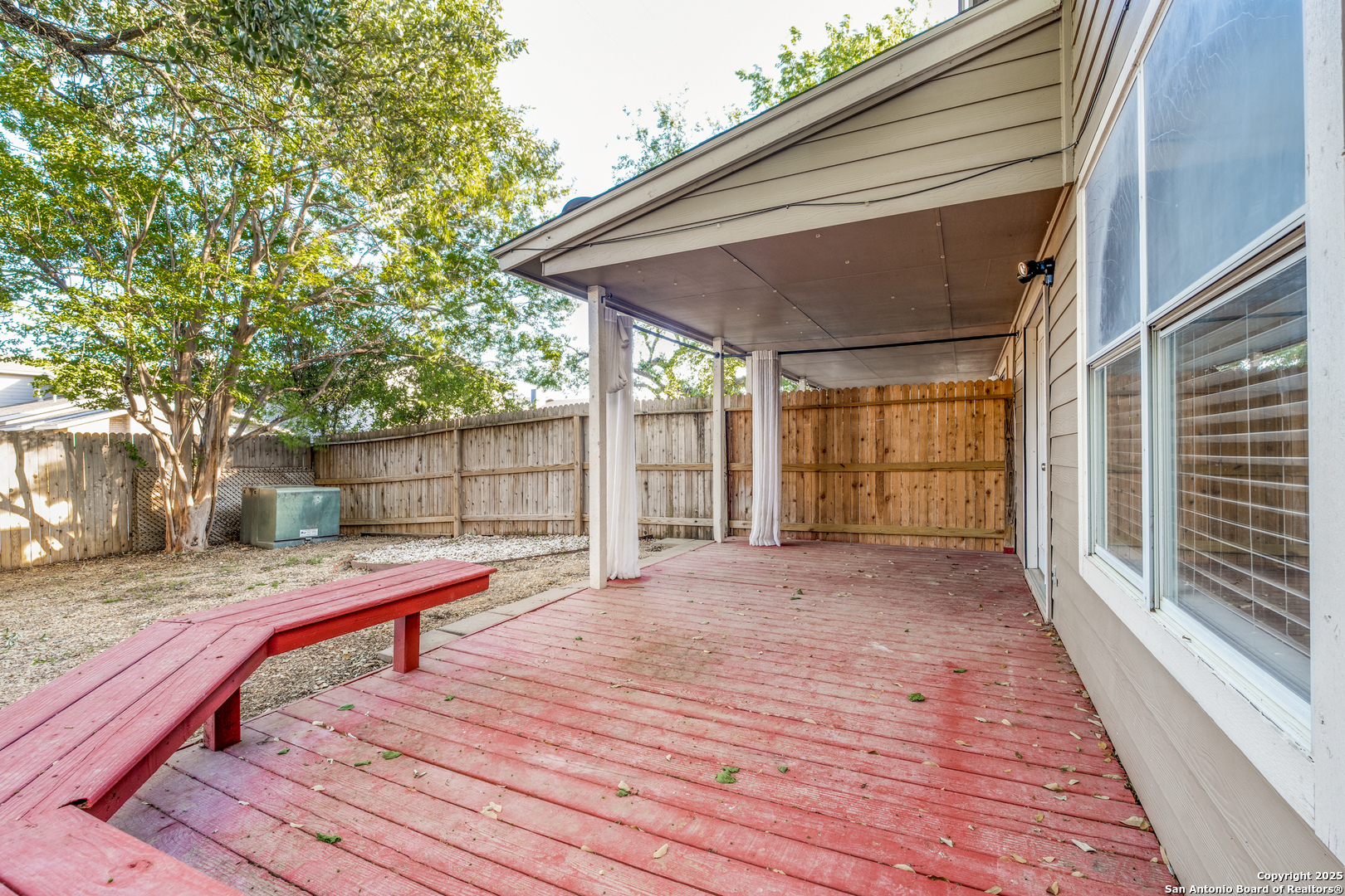 main property photo 23
