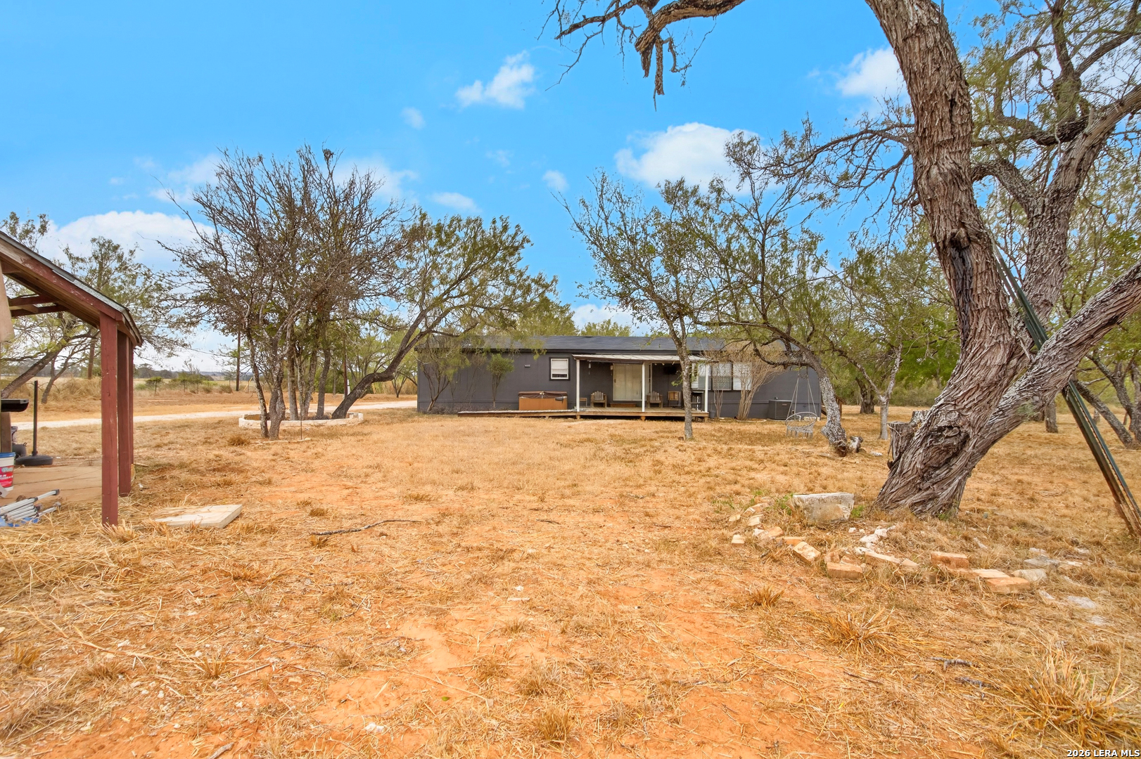 main property photo 31
