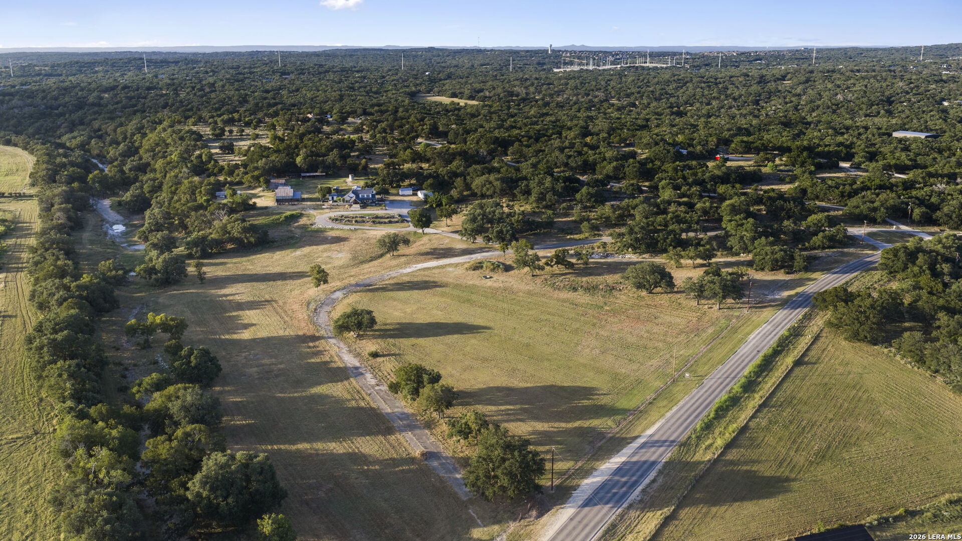 main property photo 50