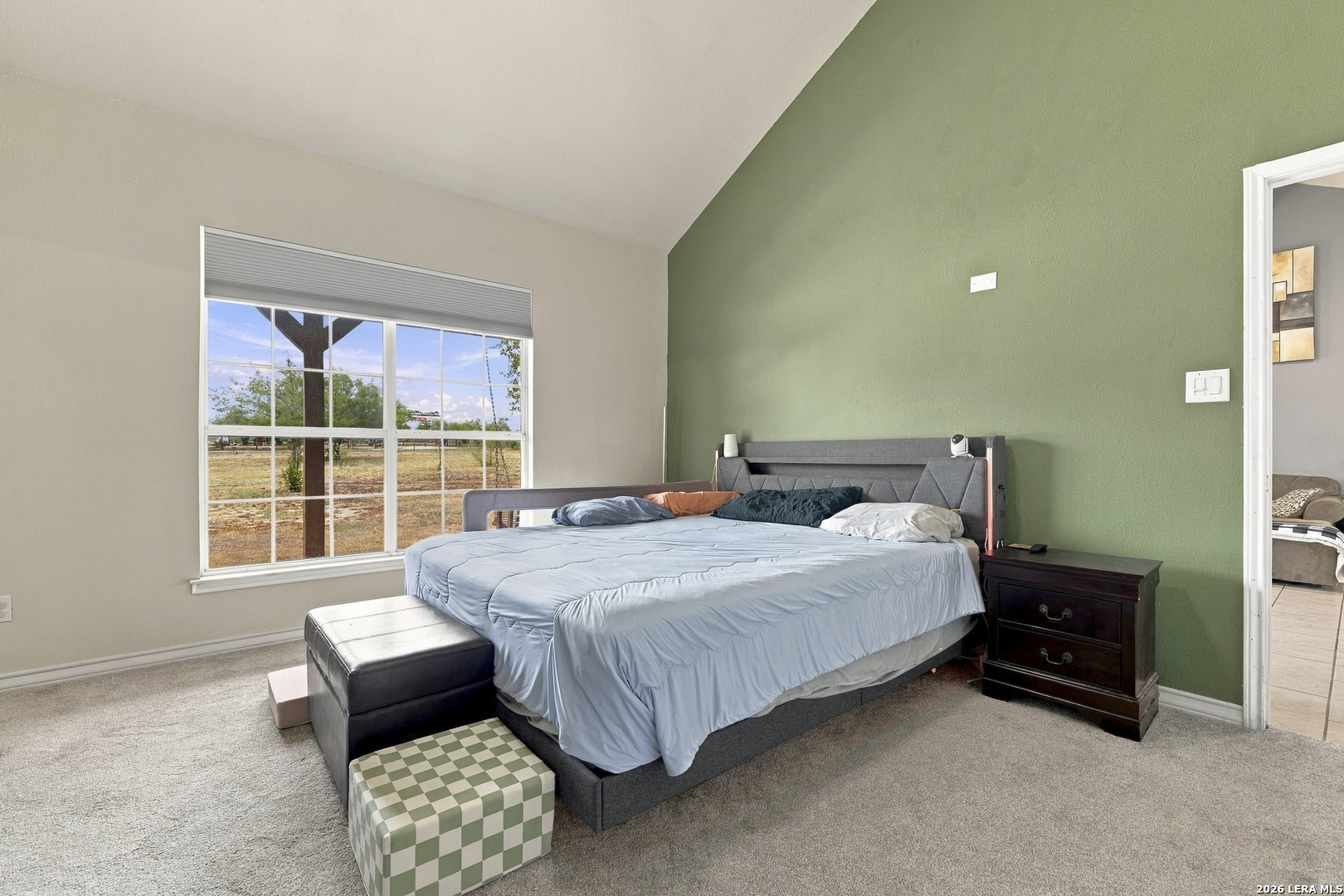 main property photo 25