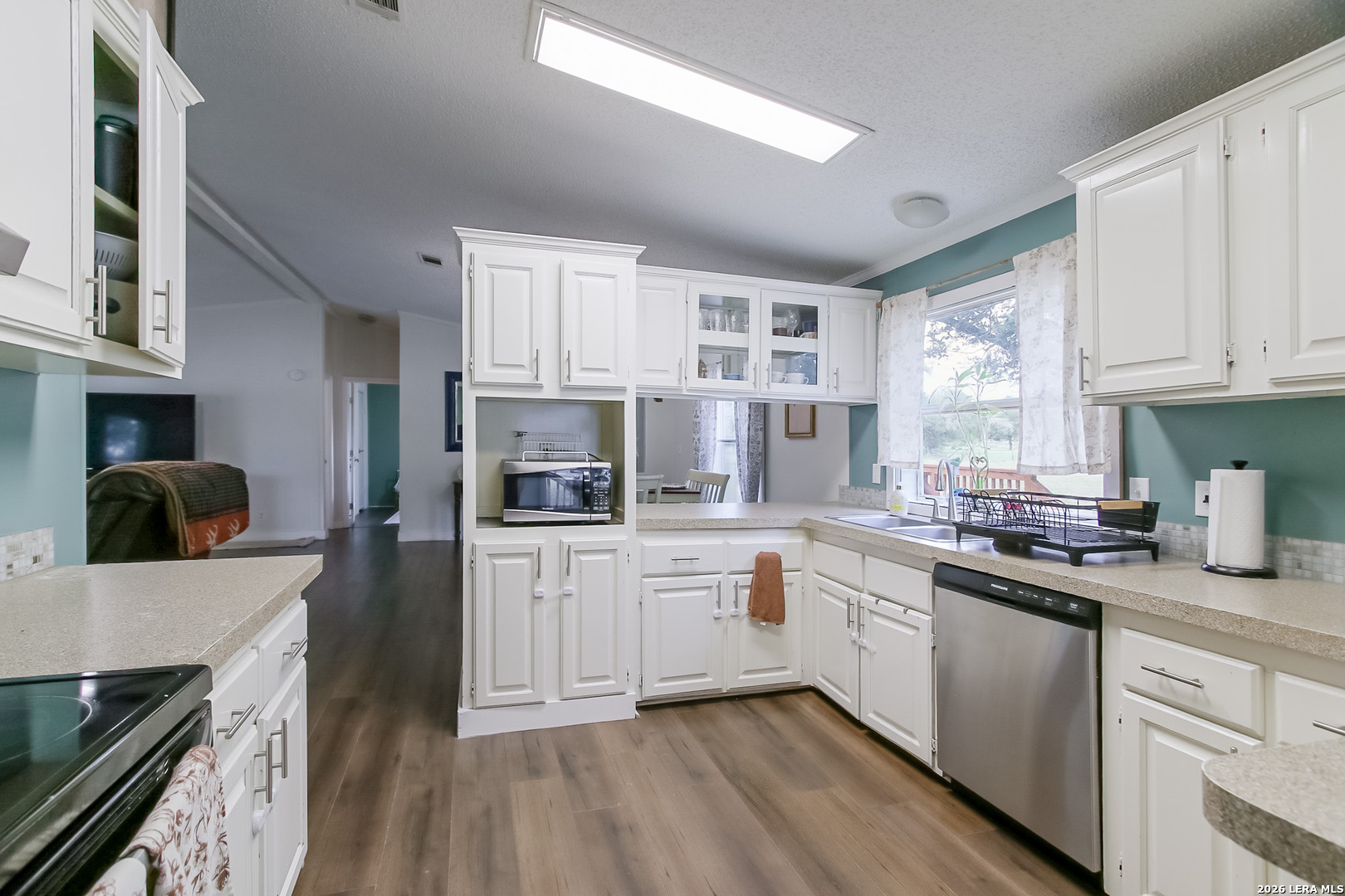 main property photo 14
