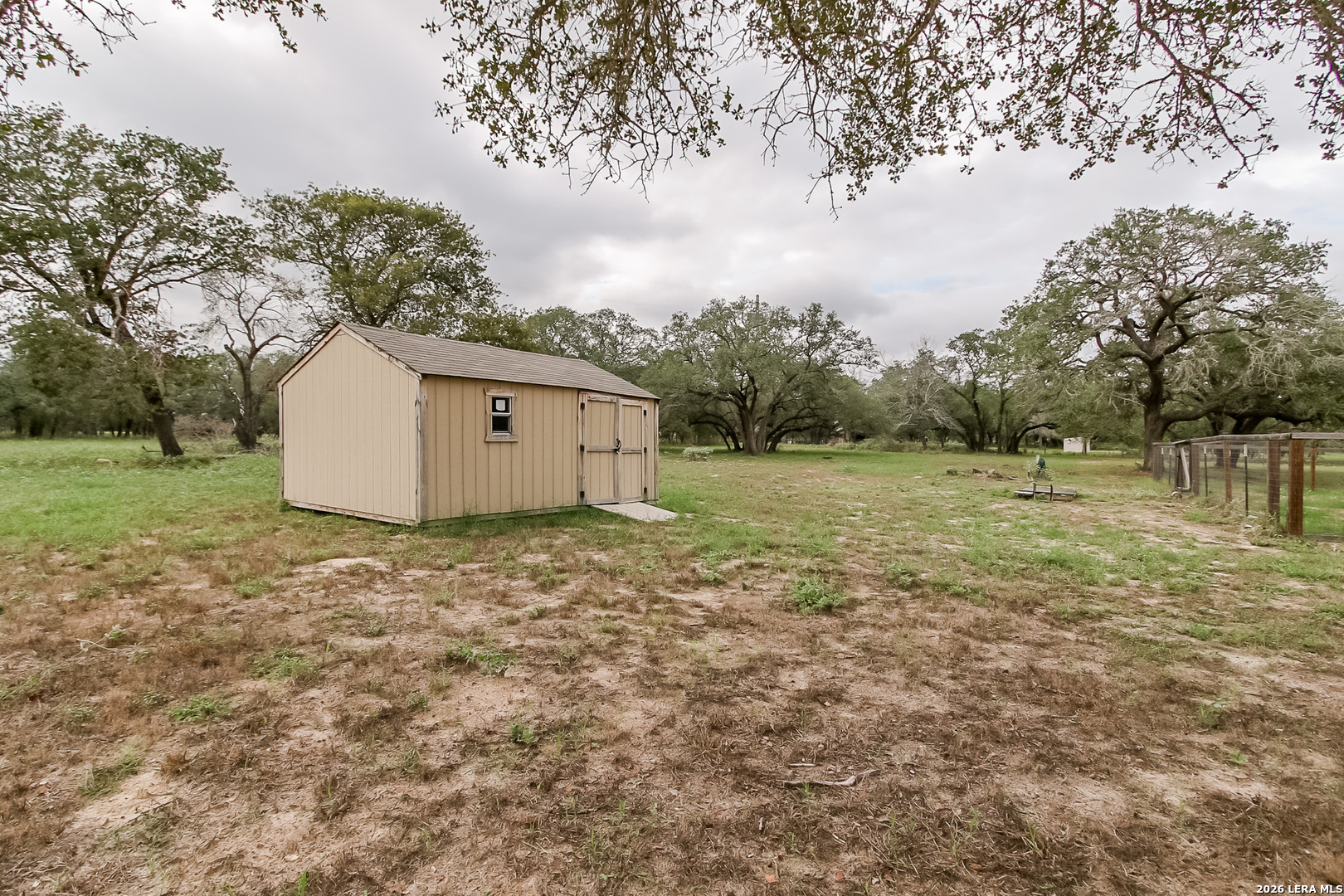 main property photo 45