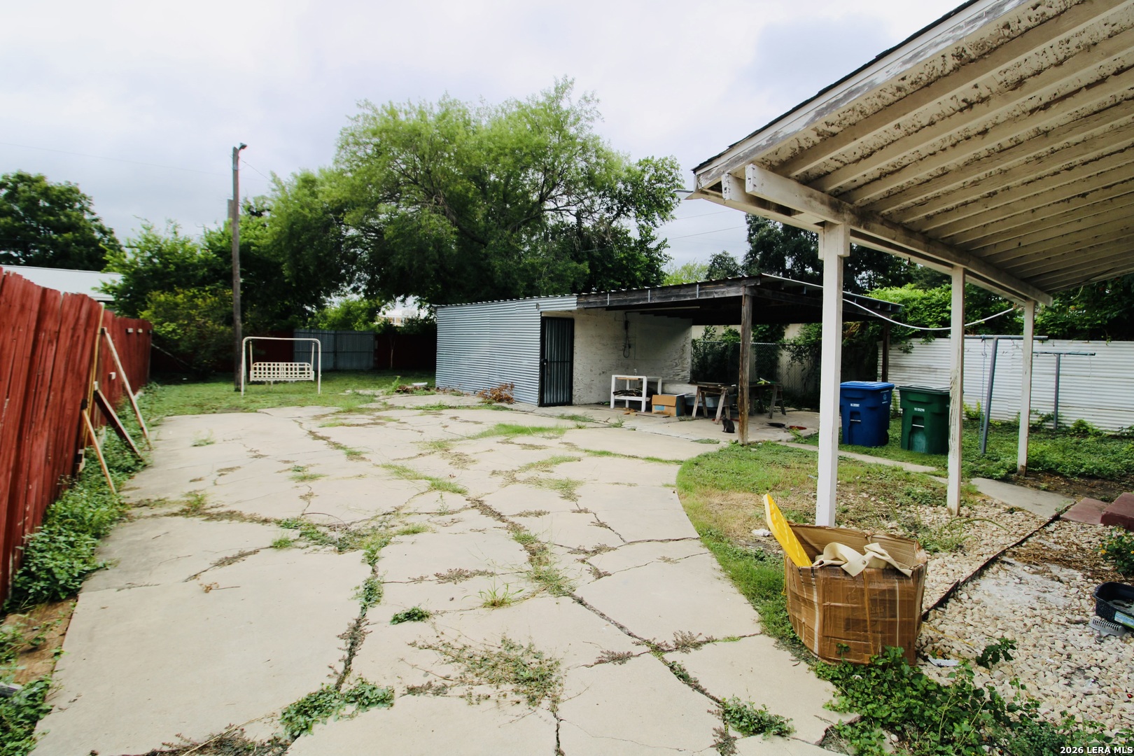 main property photo 7