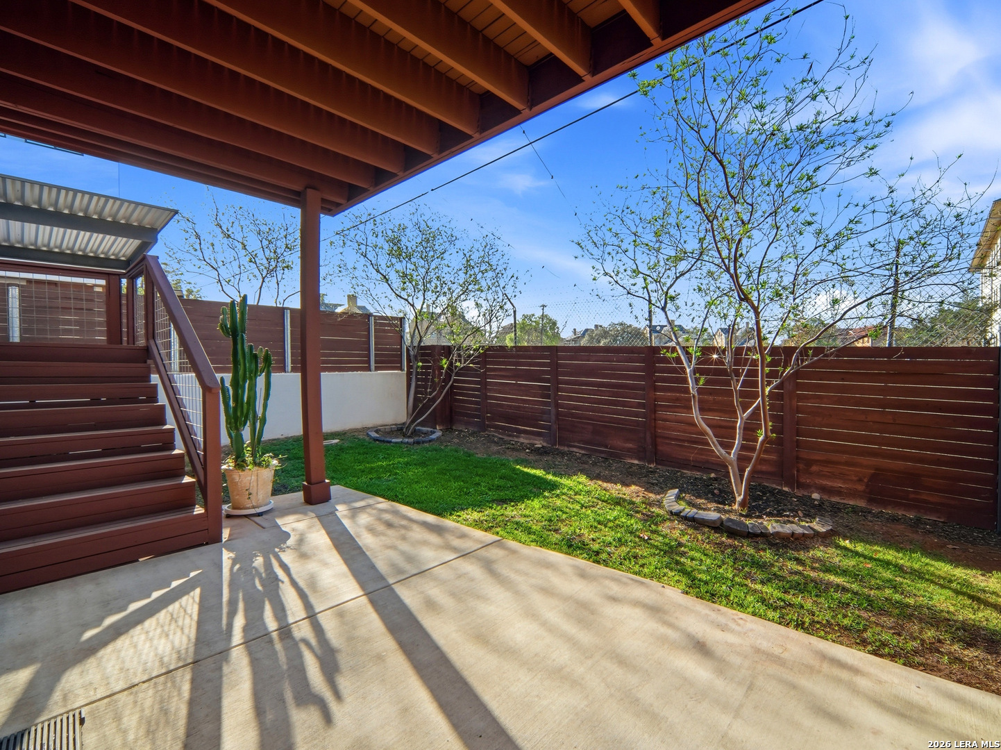 main property photo 36