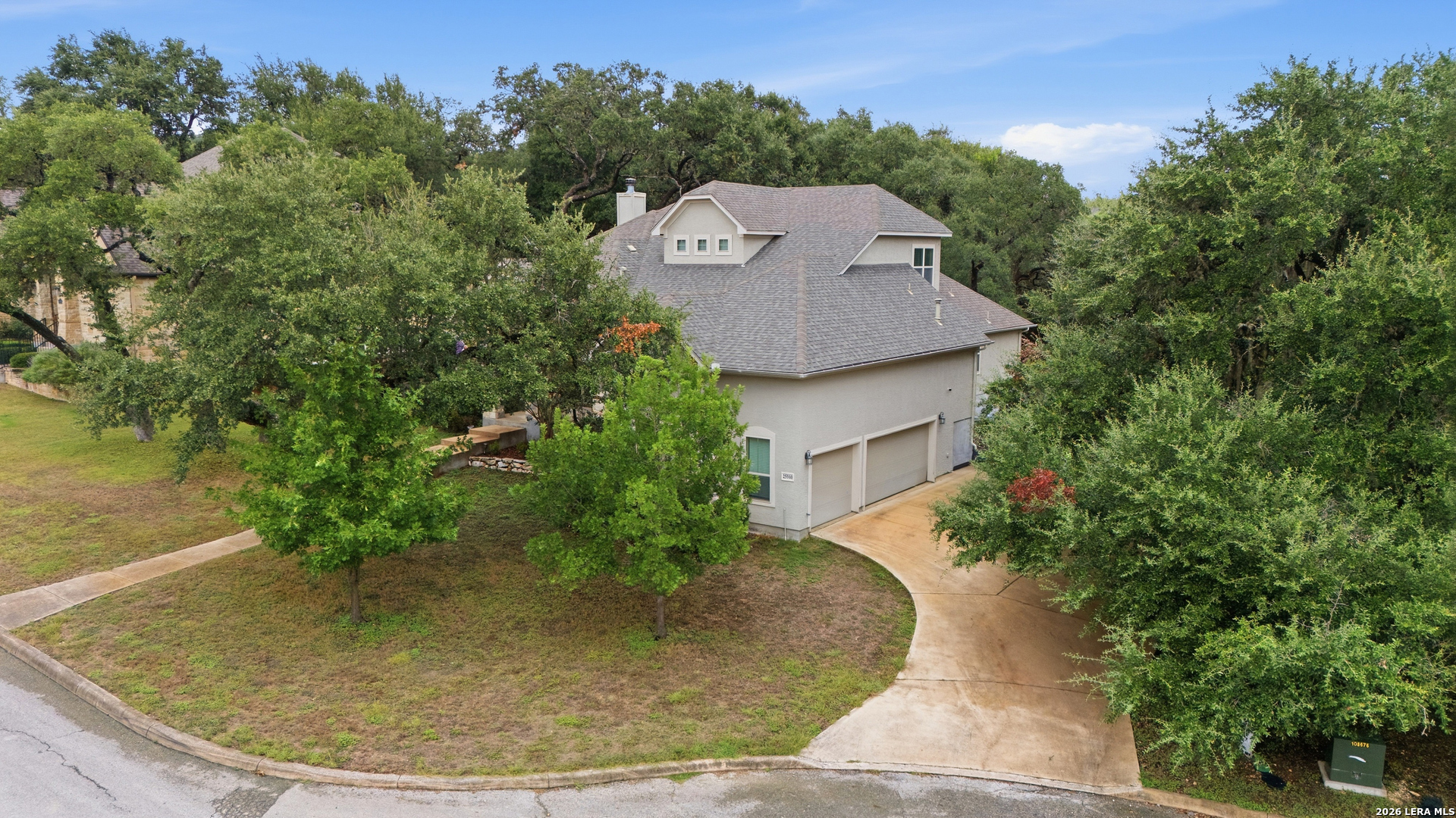 main property photo 42