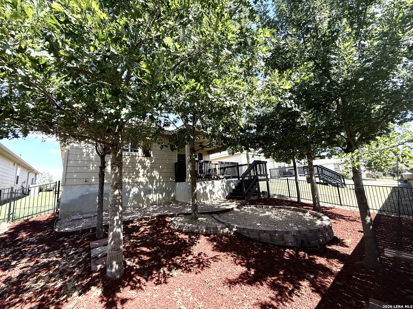 main property photo 22