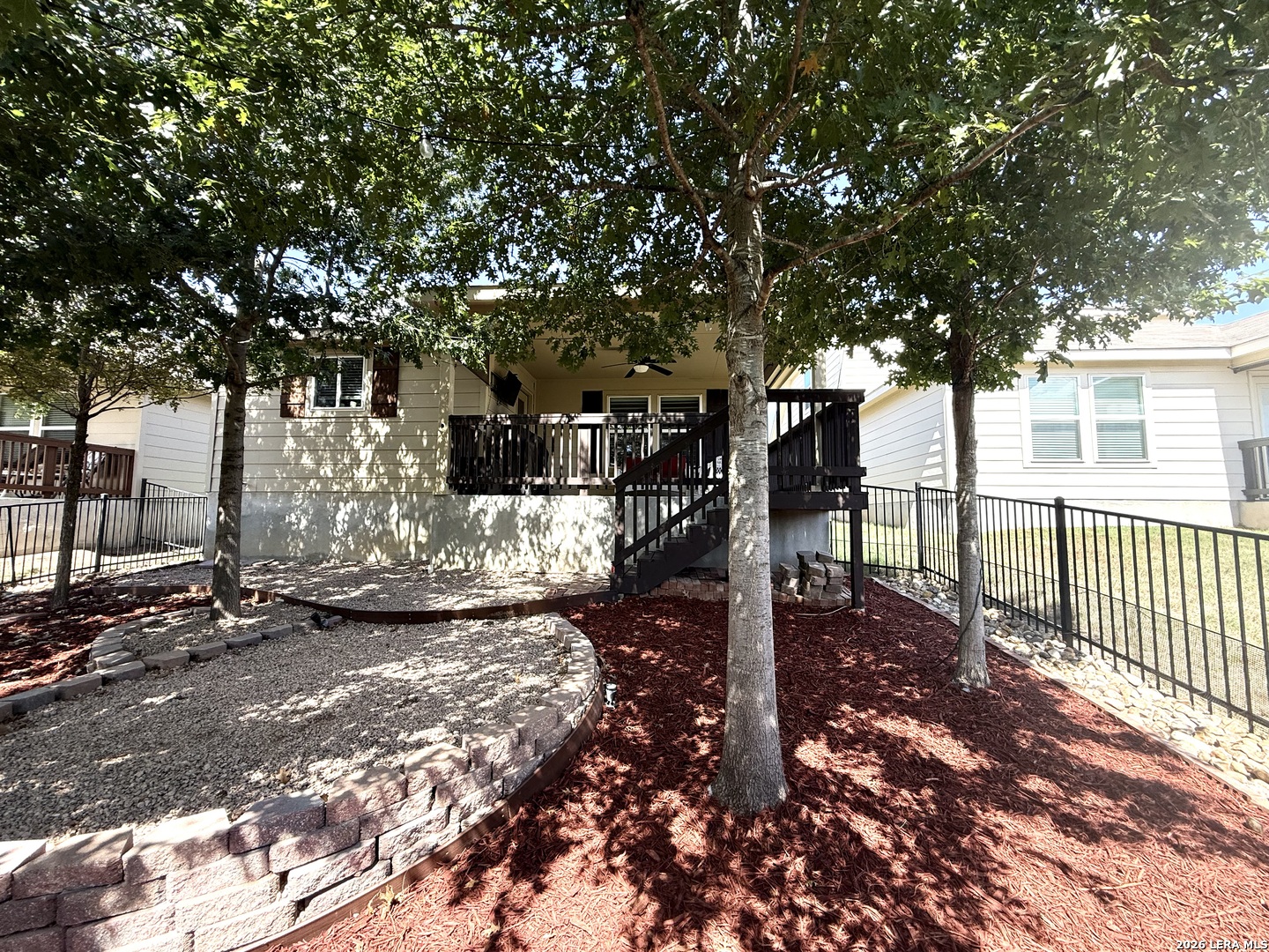 main property photo 23