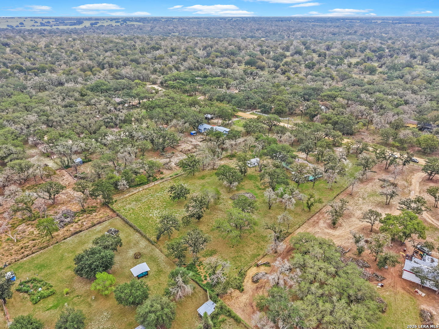 main property photo 40