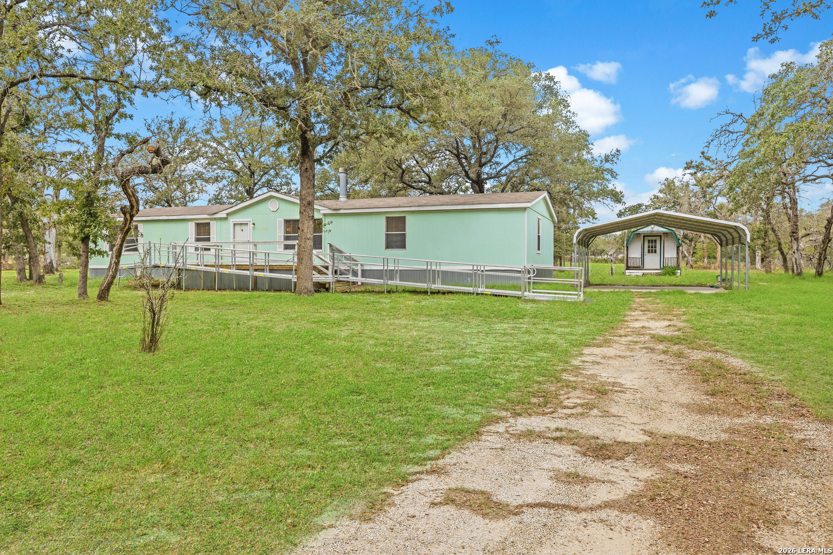 main property photo 5