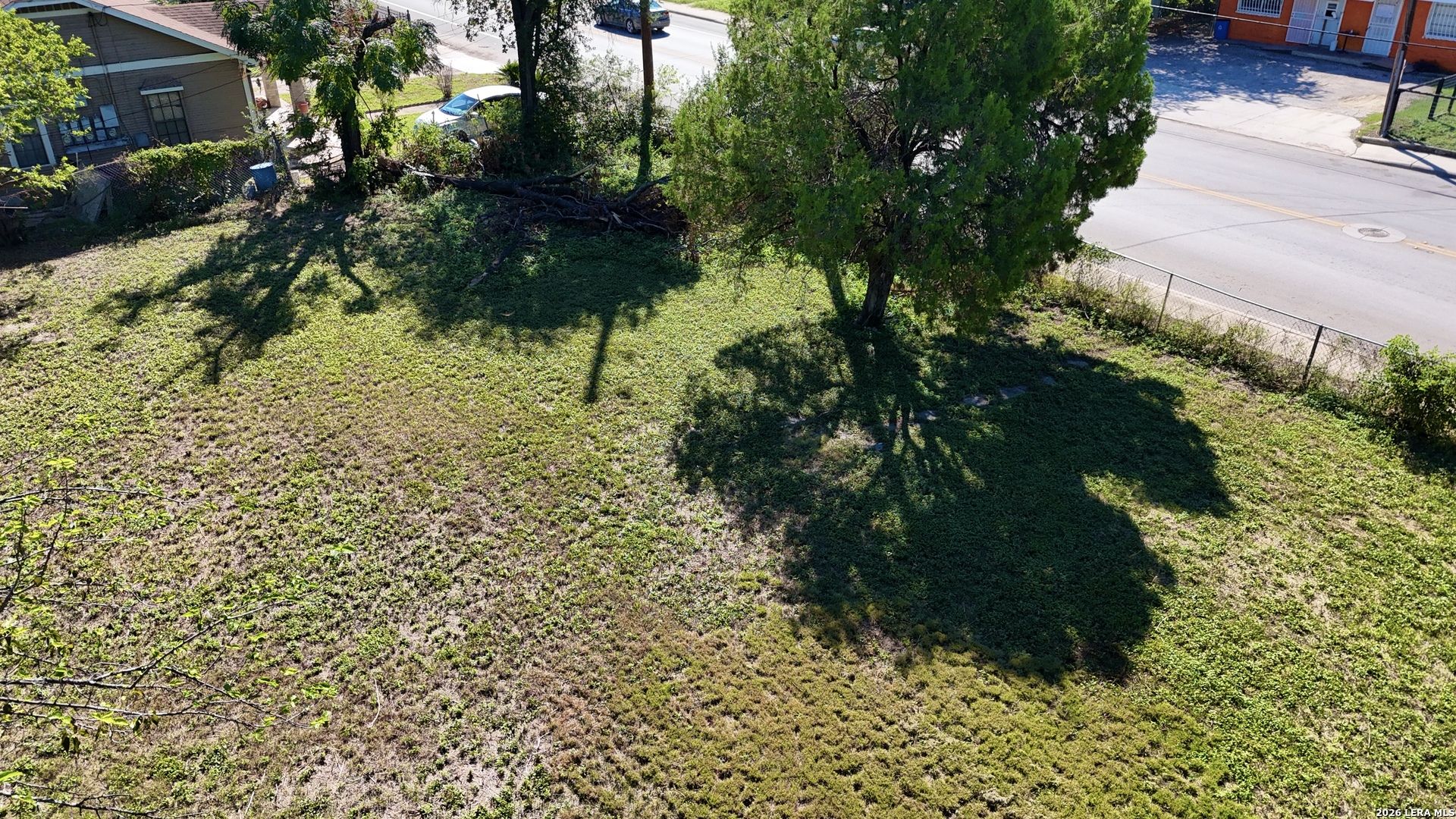 main property photo 4