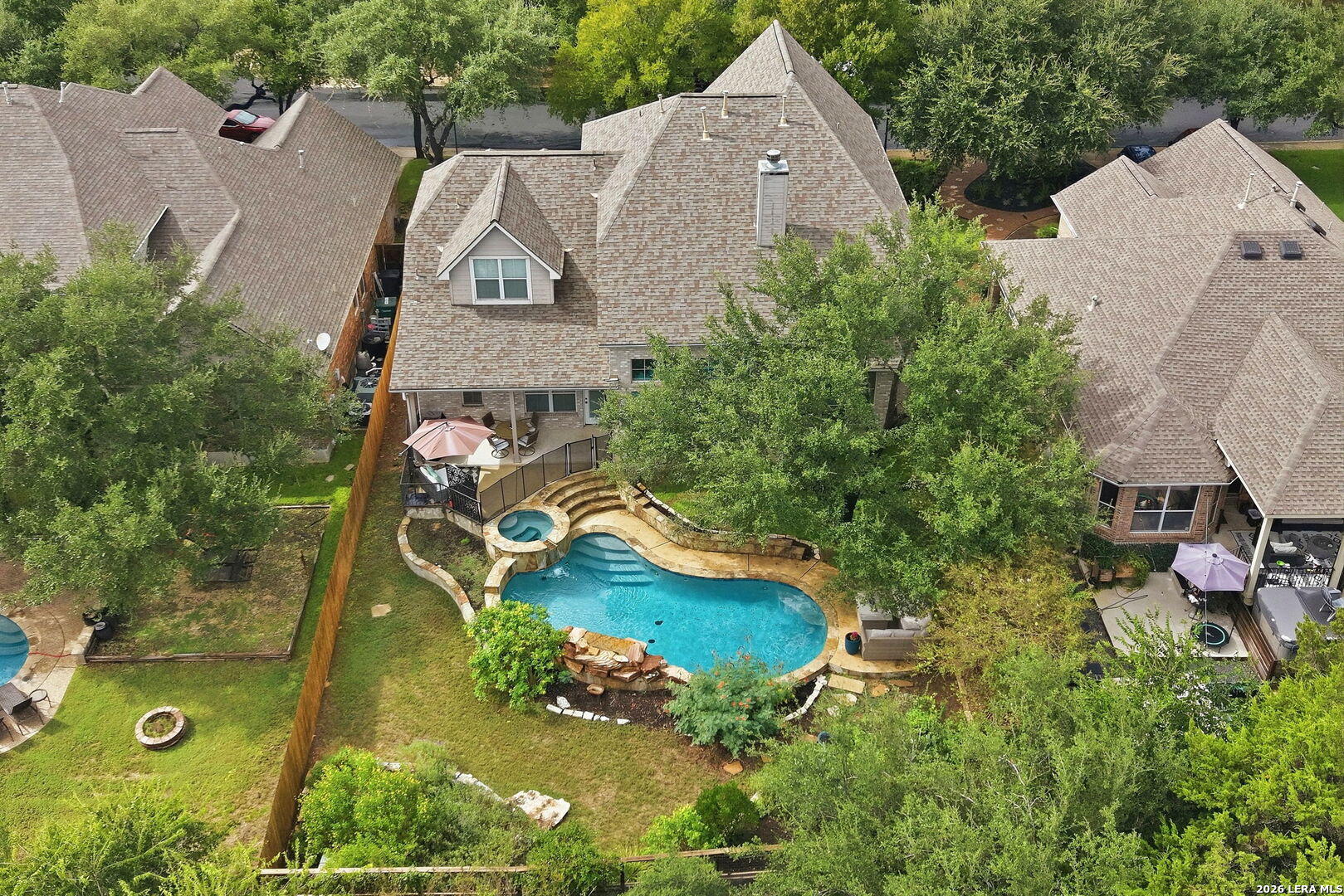 main property photo 48