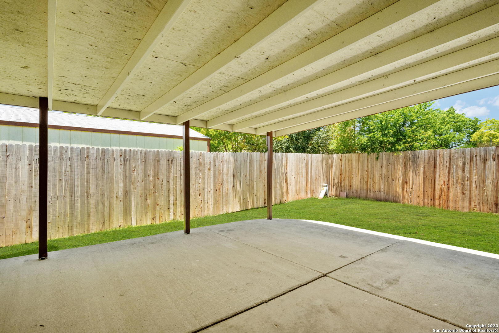 main property photo 24