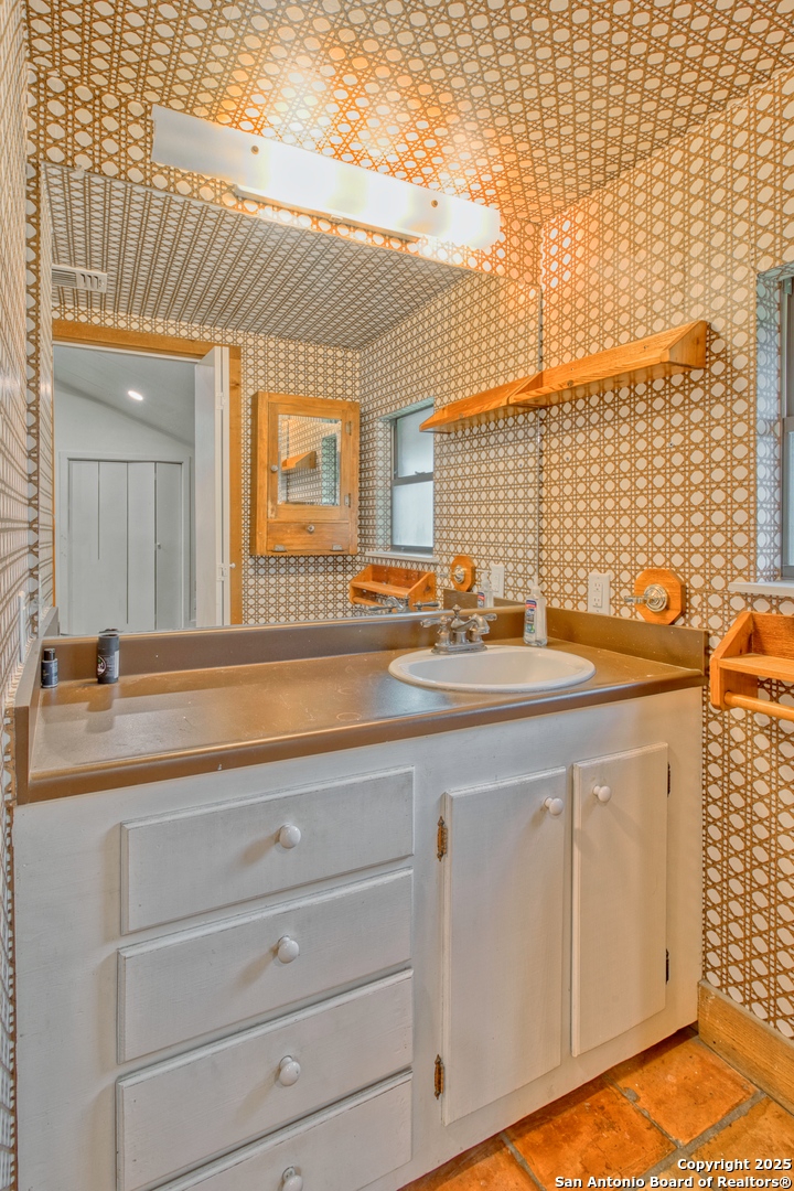 main property photo 58