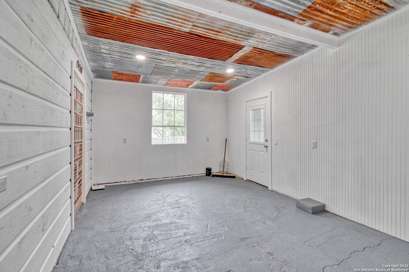 main property photo 62