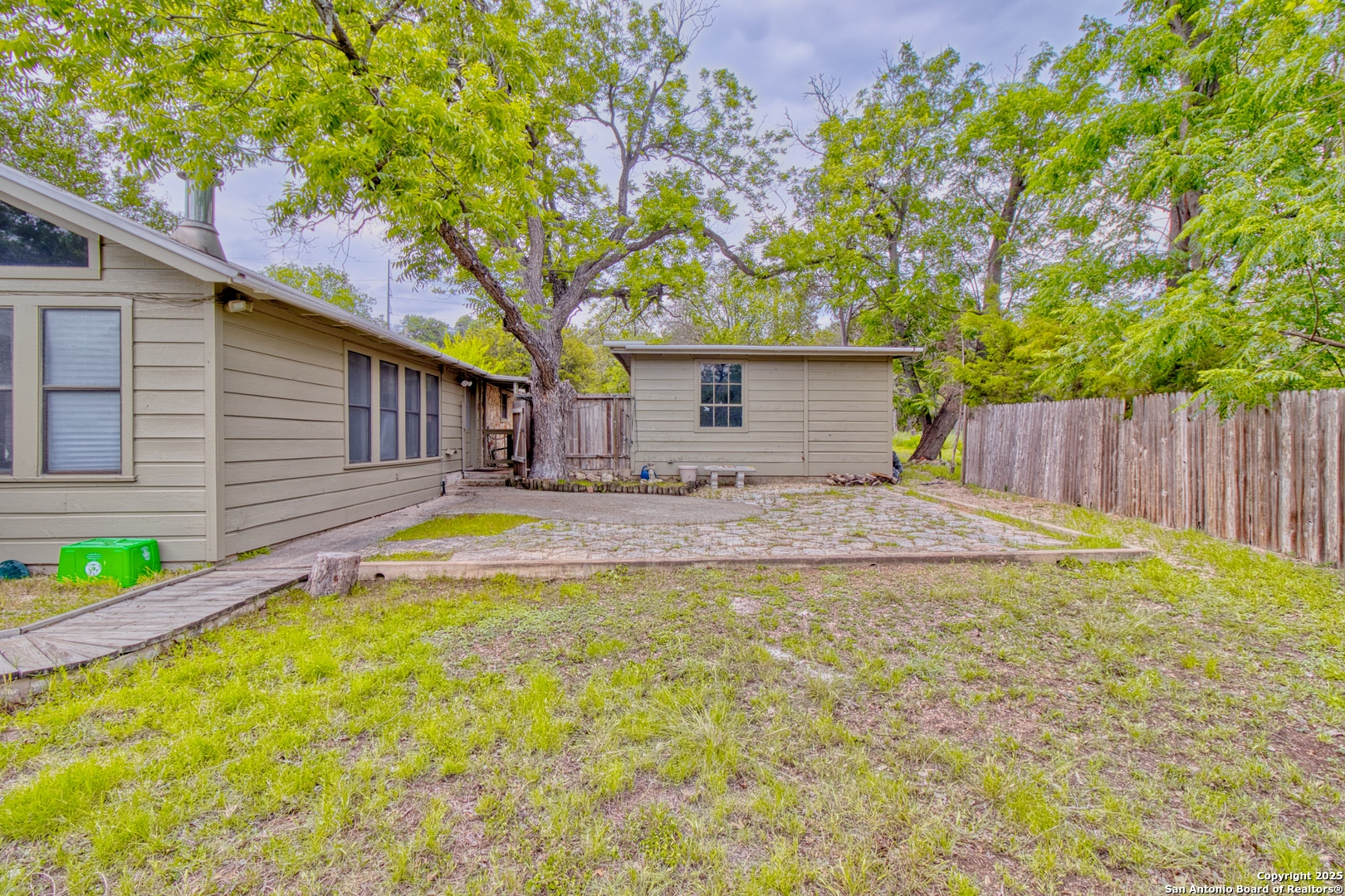 main property photo 73