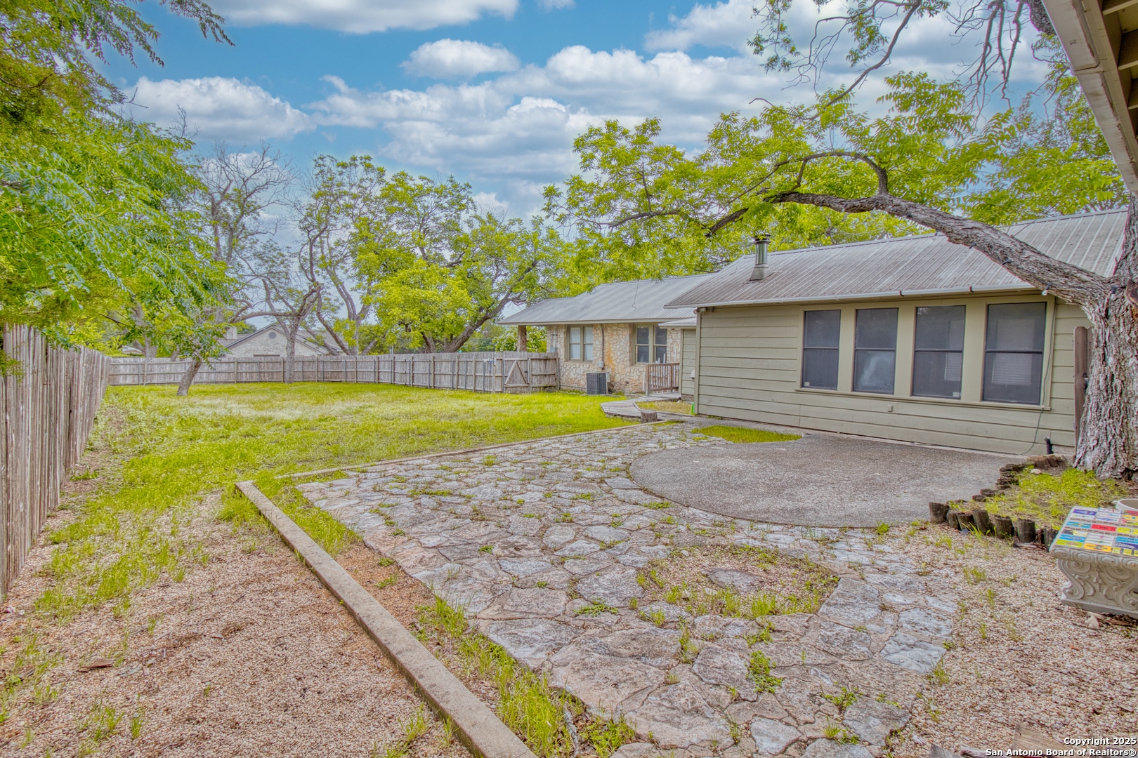 main property photo 74