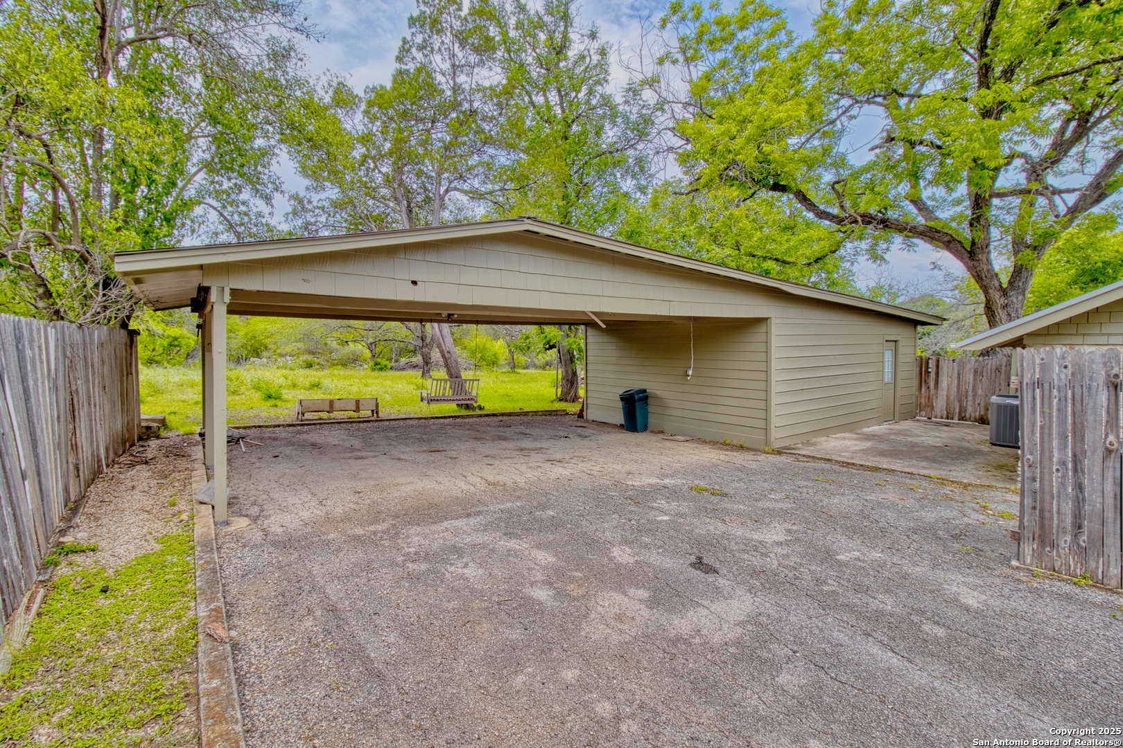 main property photo 77