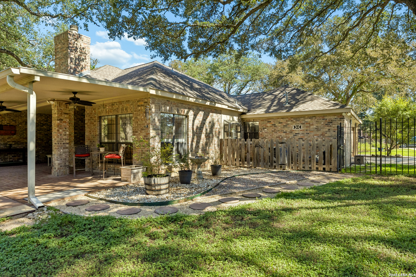 main property photo 51