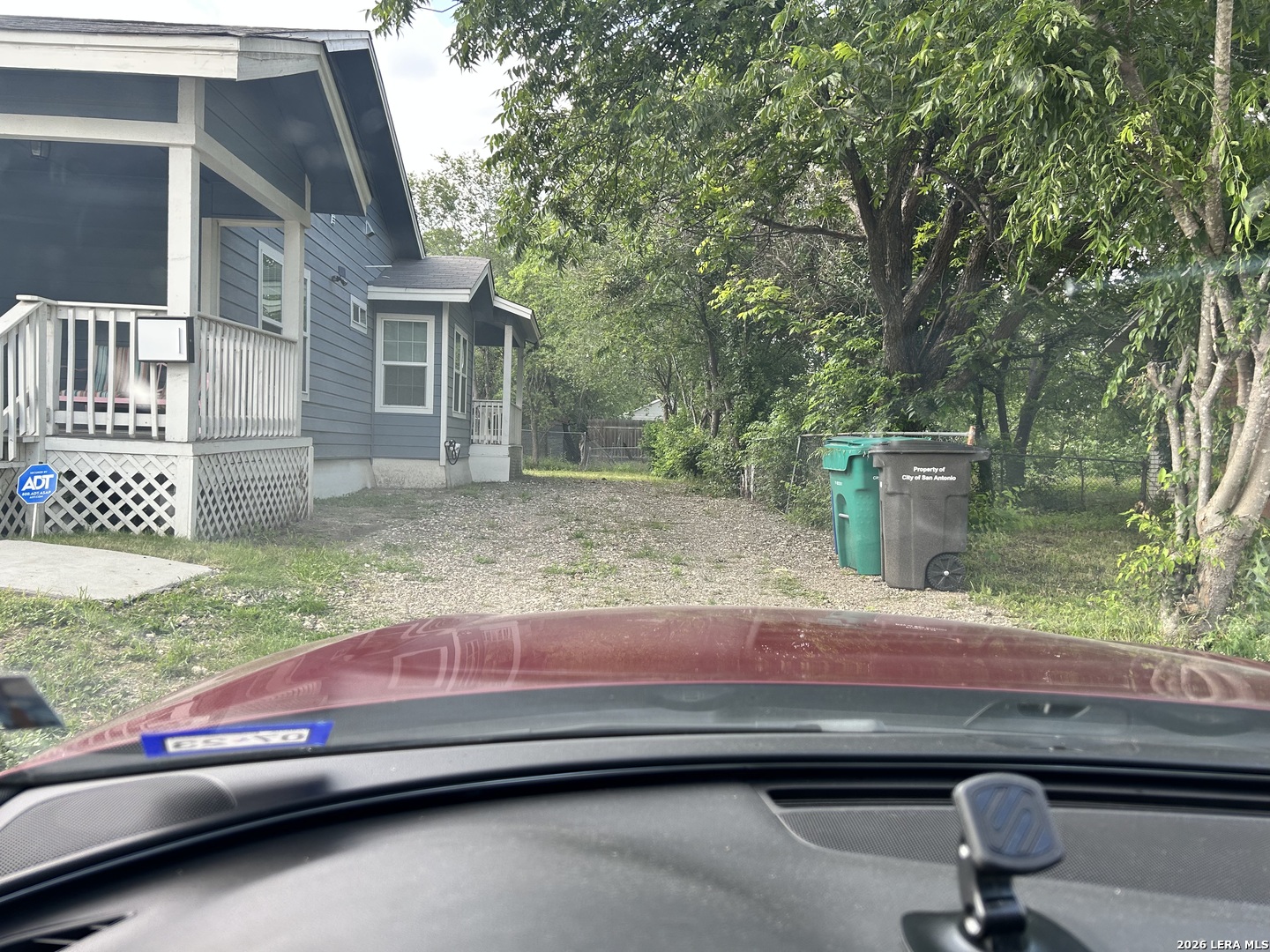 main property photo 2