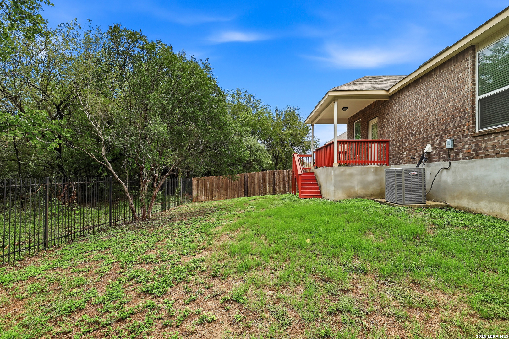 main property photo 24