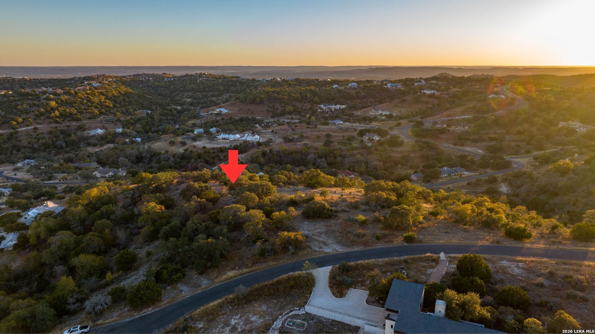 main property photo 13