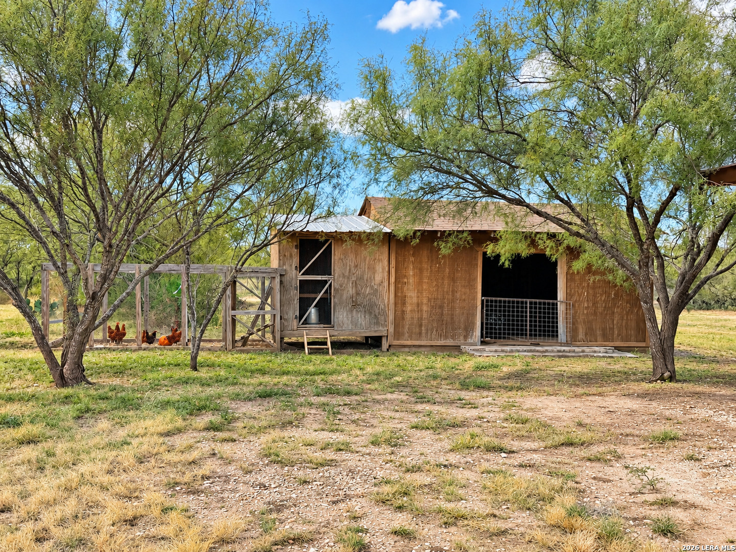 main property photo 22