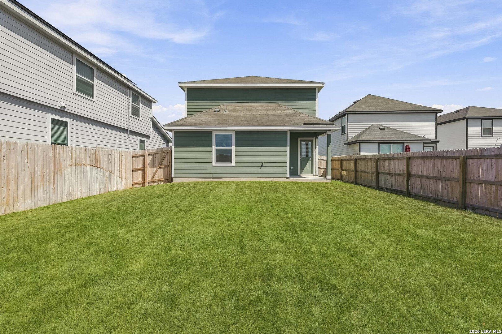 main property photo 25