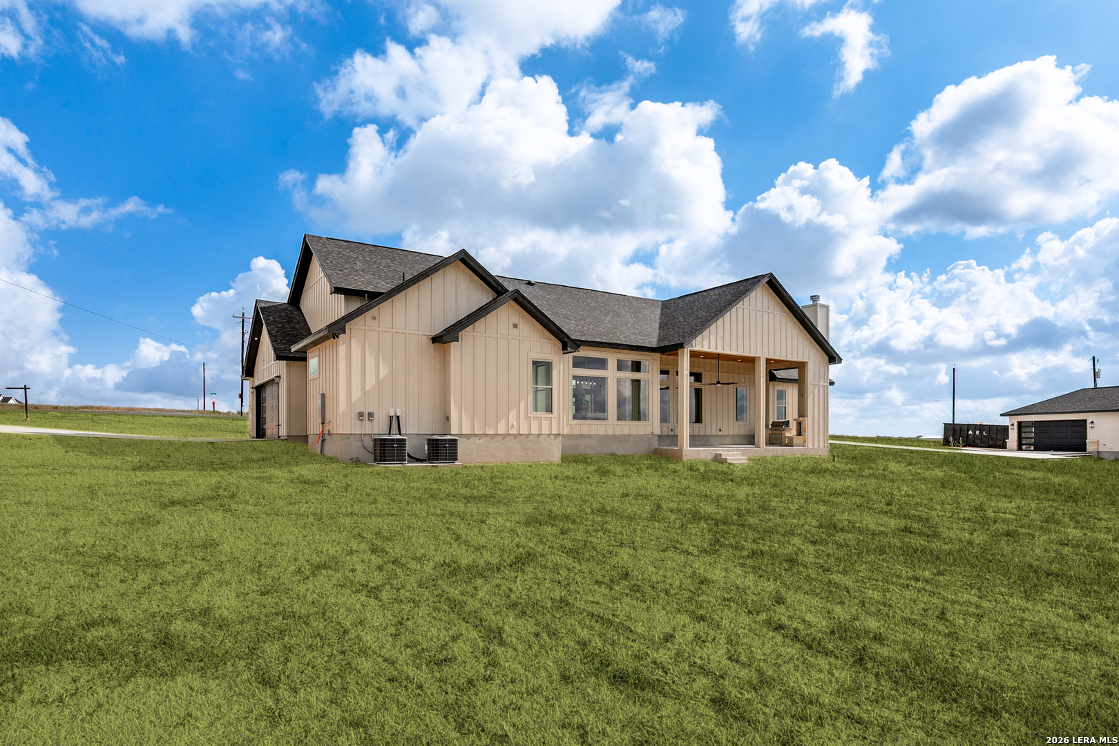main property photo 38