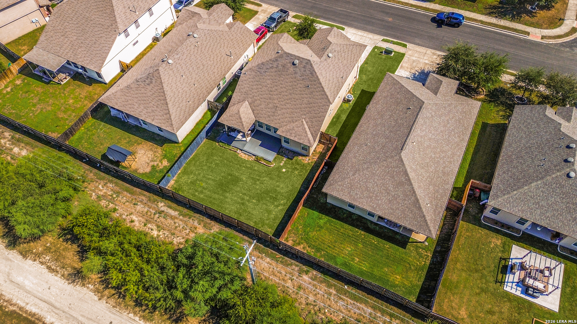 main property photo 44