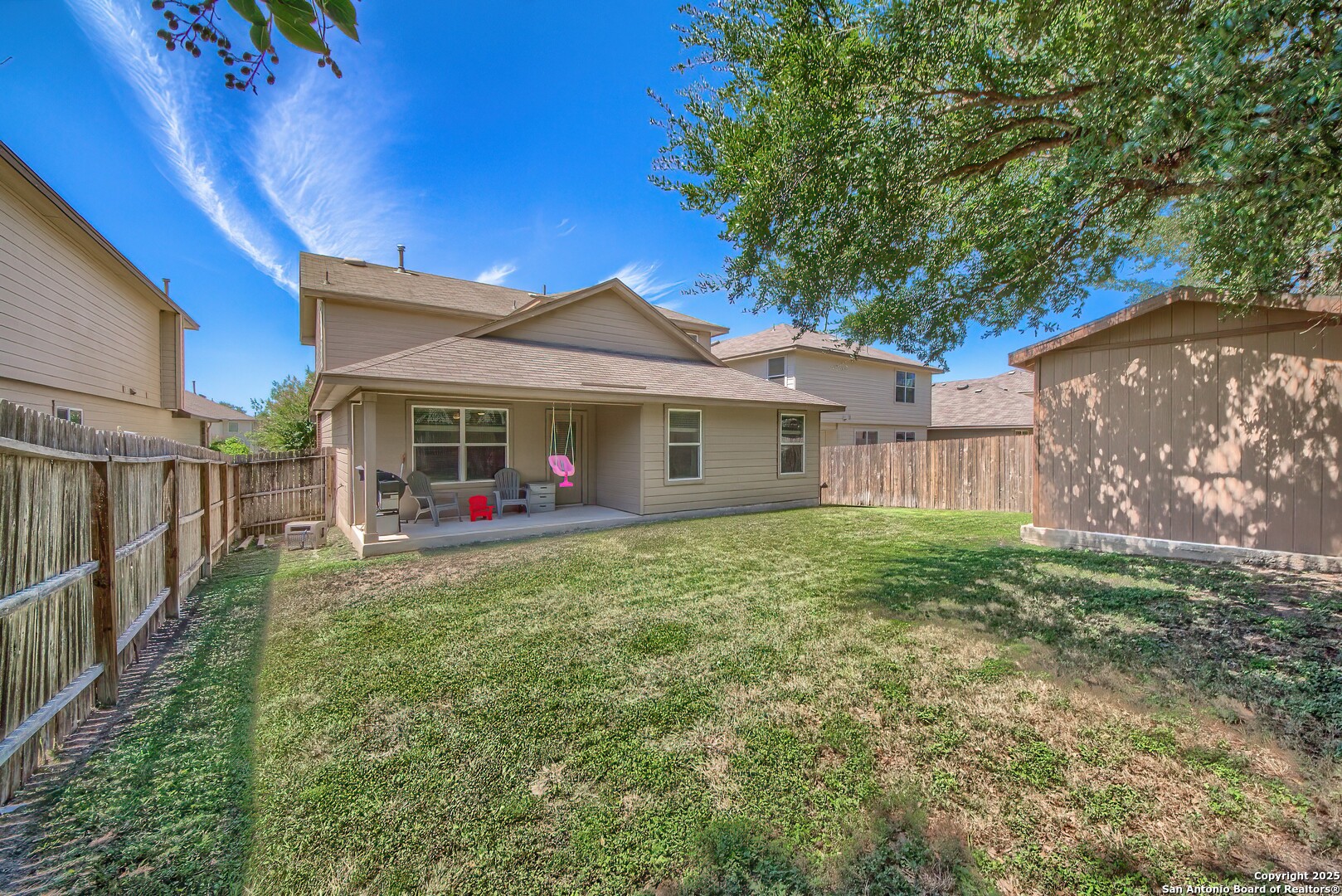 main property photo 25