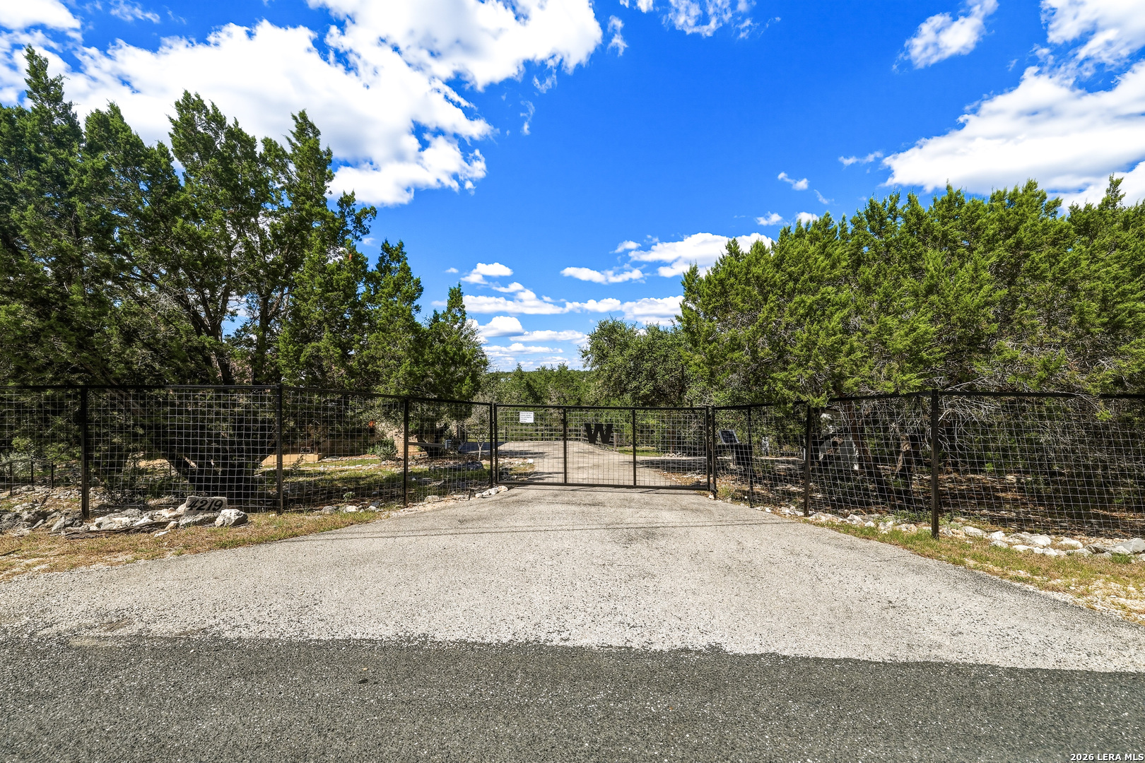 main property photo 45