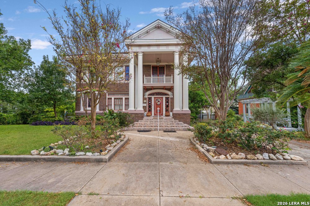main property photo 30
