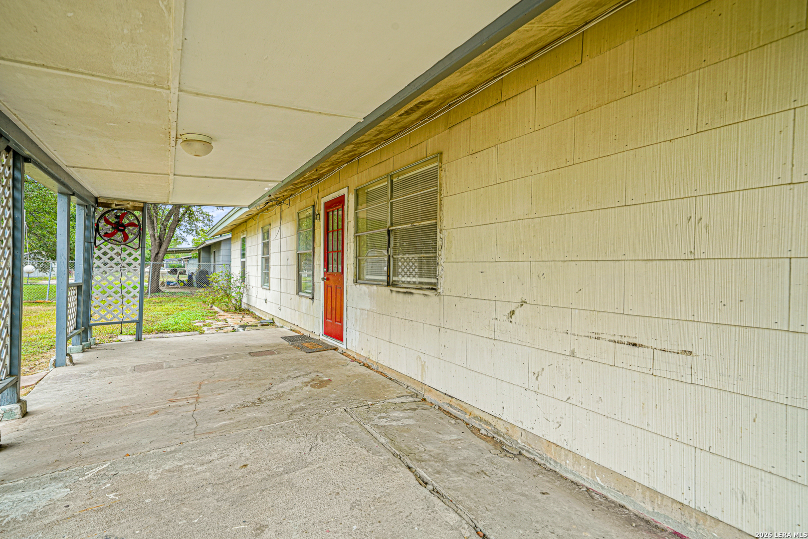 main property photo 21