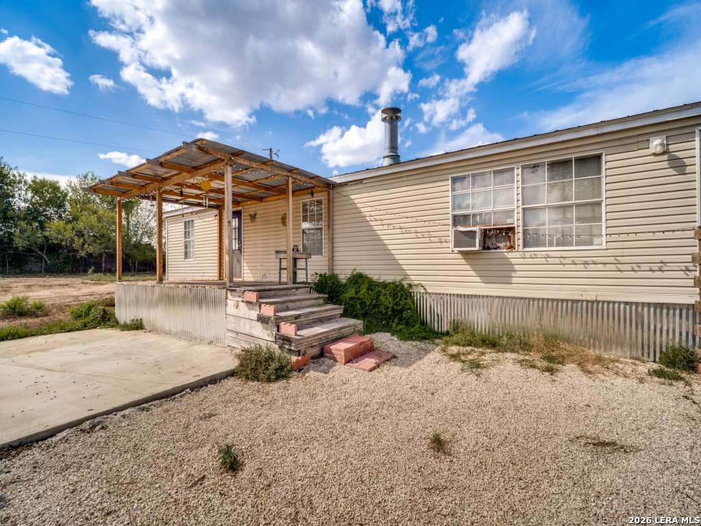 main property photo 18