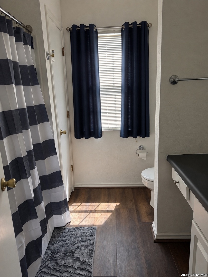 main property photo 6