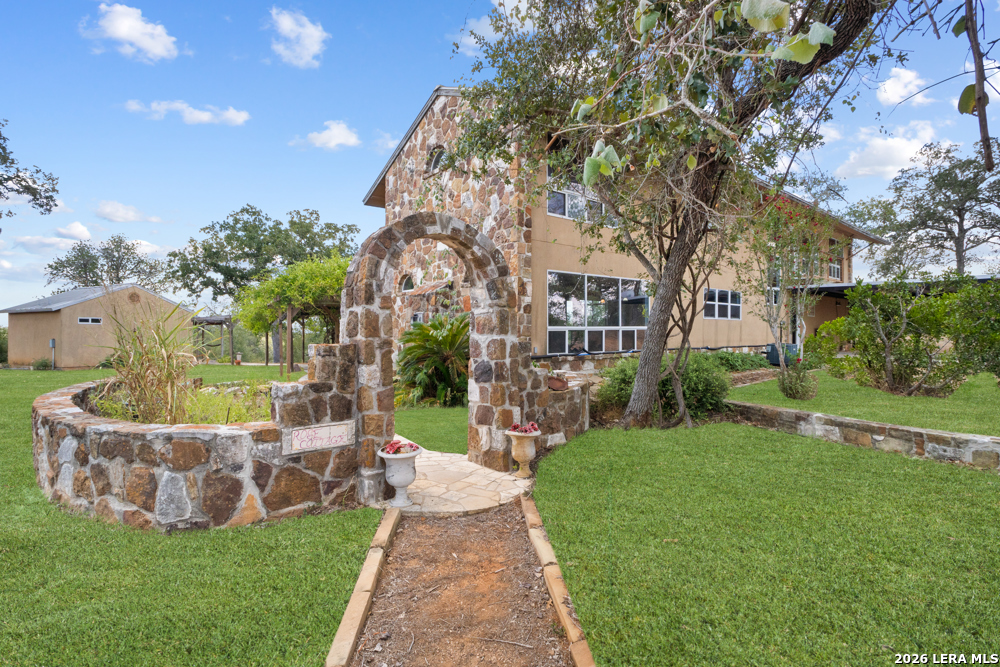 main property photo 37