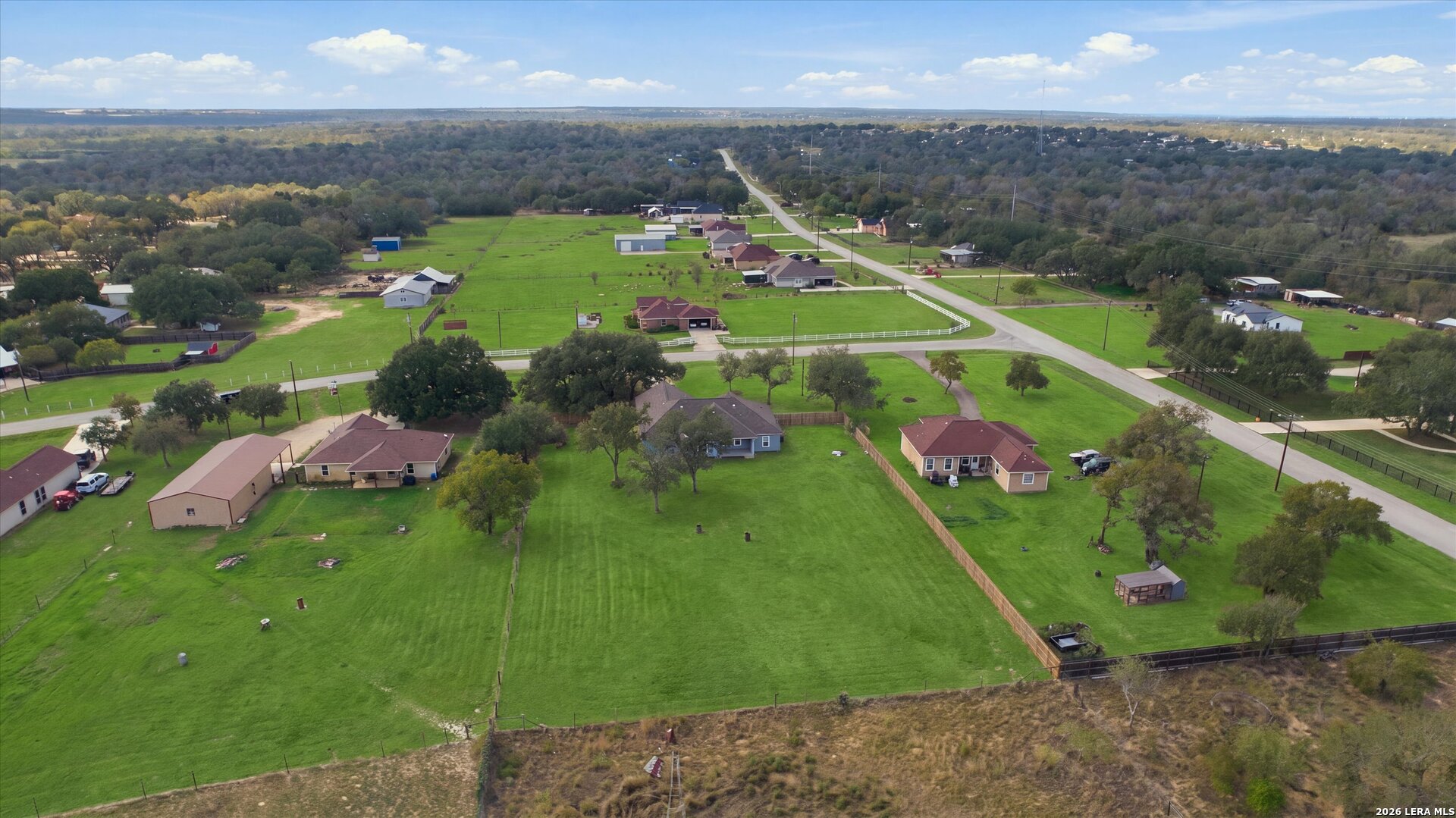main property photo 31