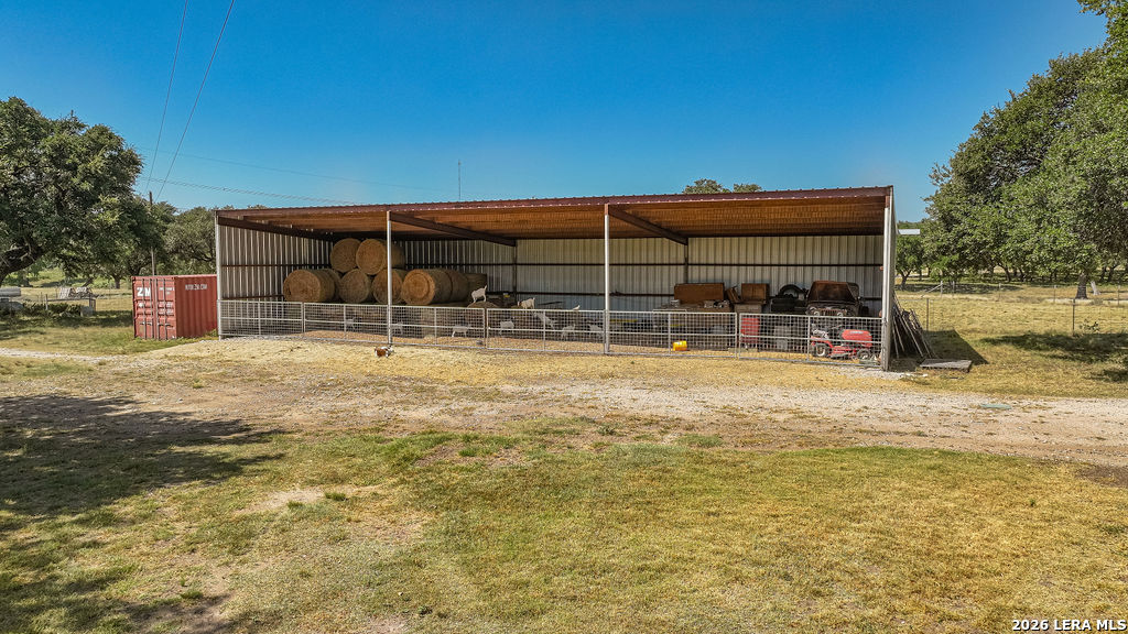 main property photo 41