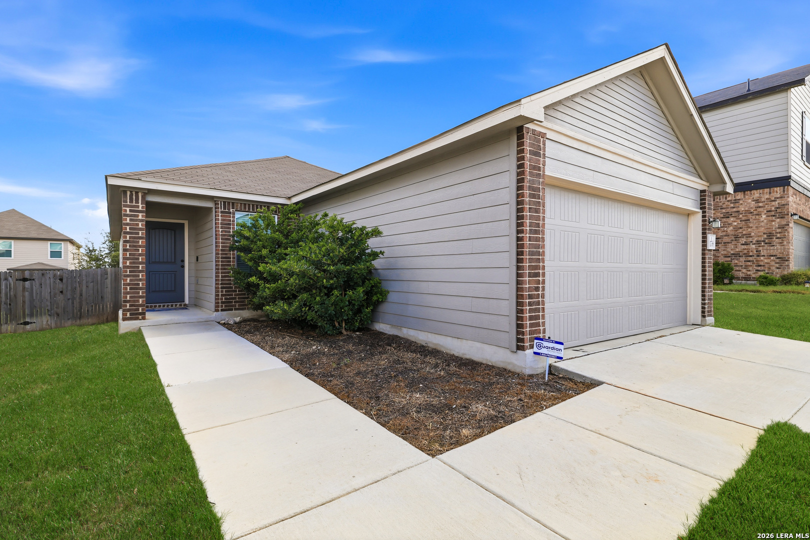 main property photo 3