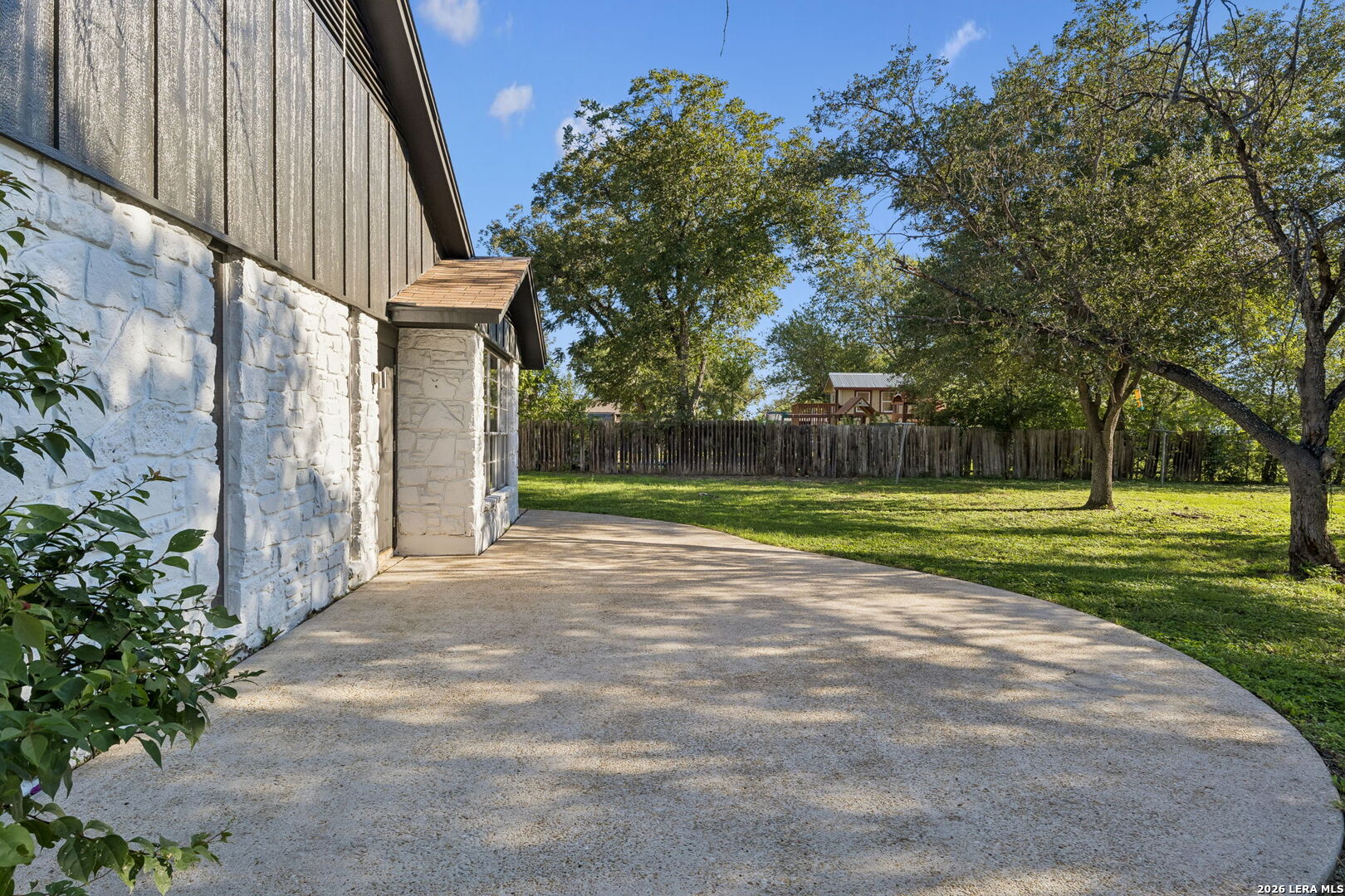 main property photo 58