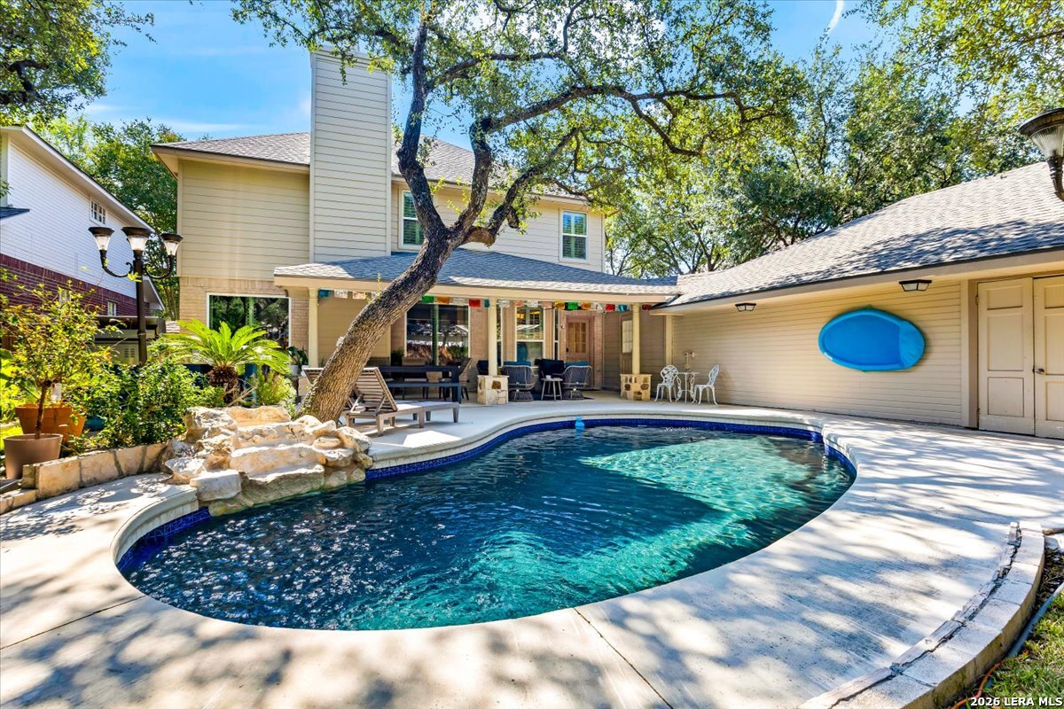 main property photo 28