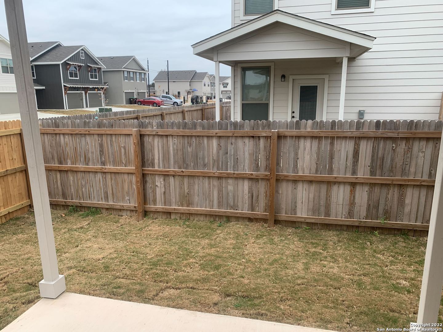 main property photo 17