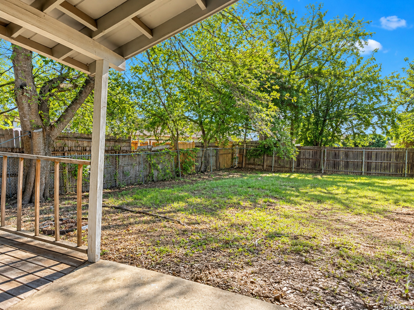 main property photo 17