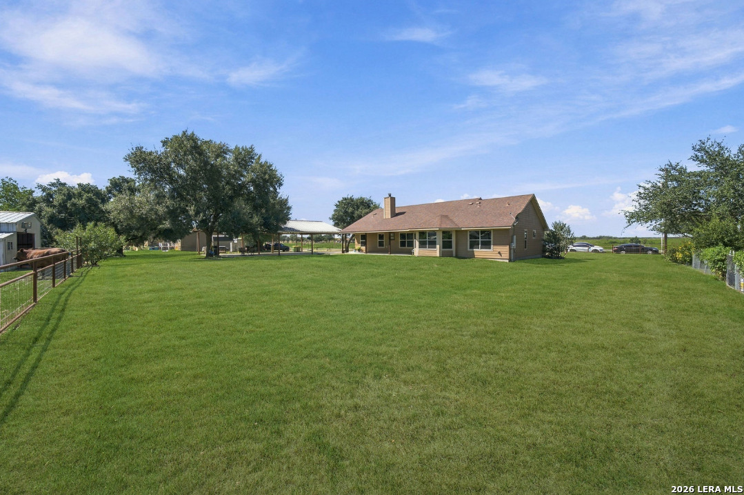 main property photo 10