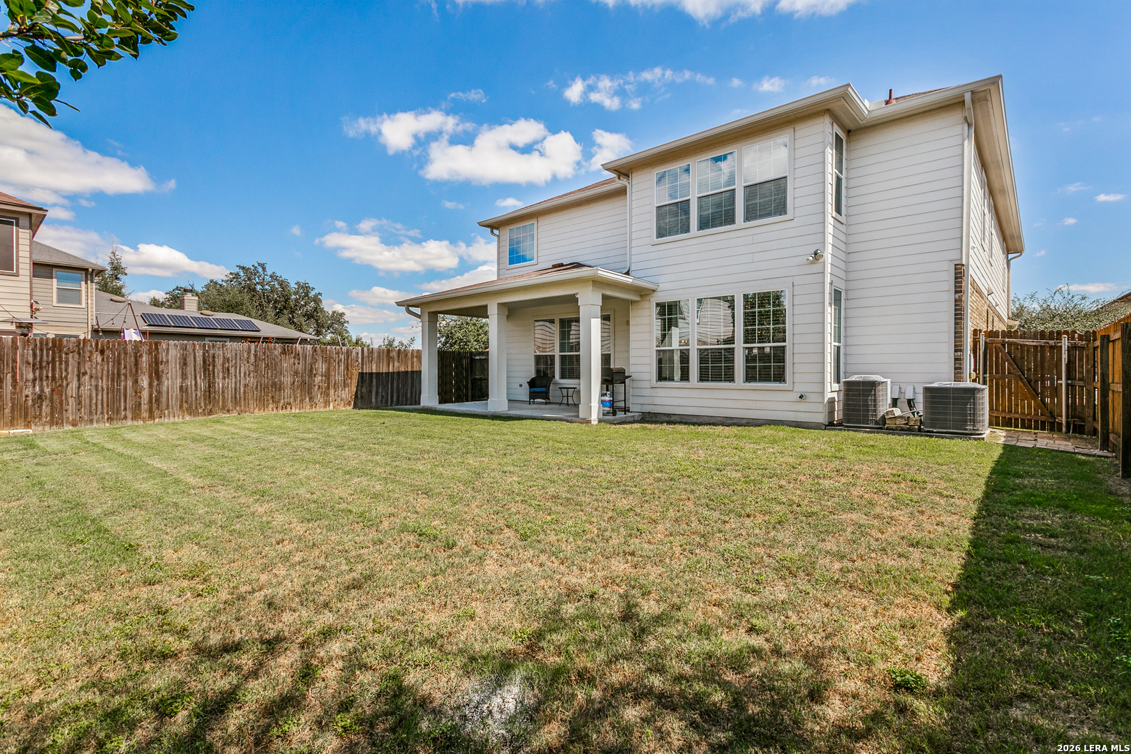 main property photo 30