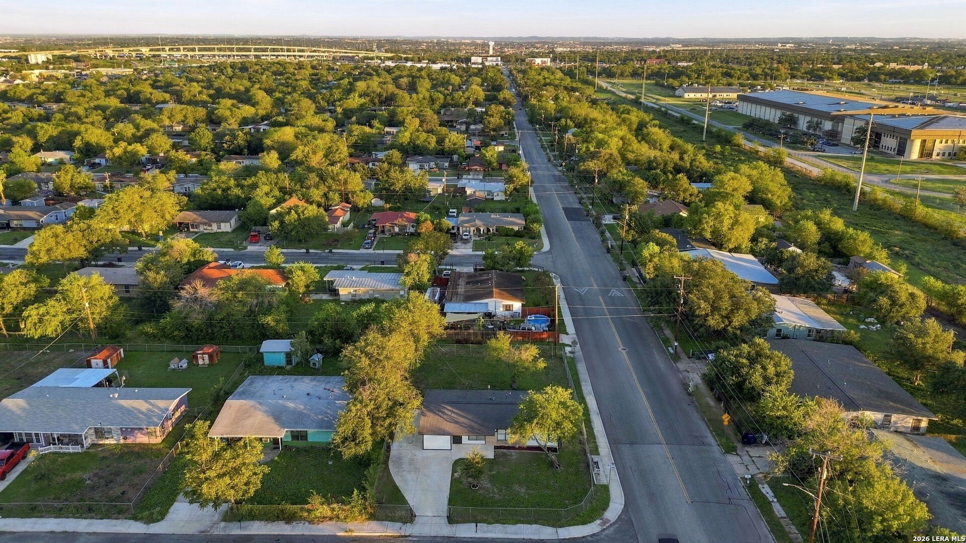 main property photo 35