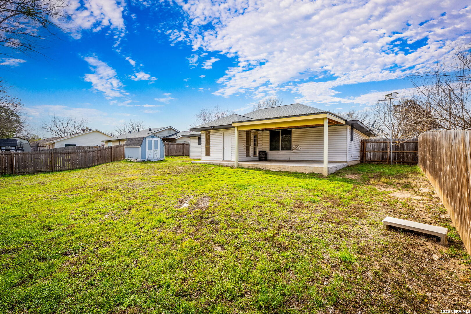 main property photo 17
