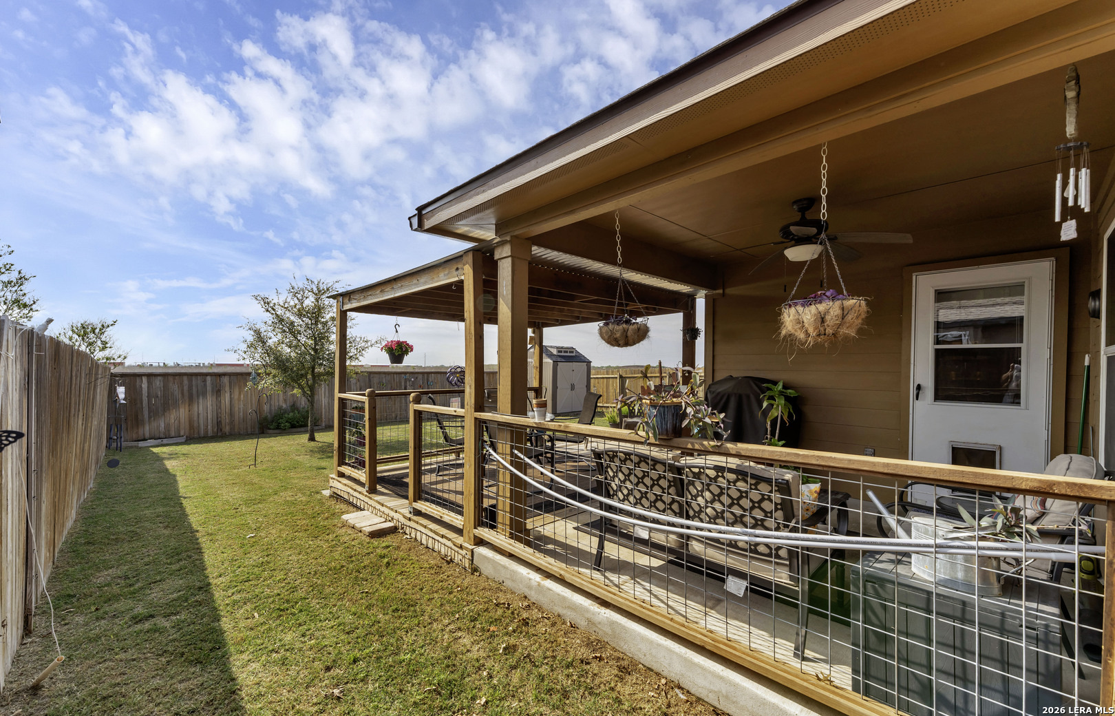 main property photo 30