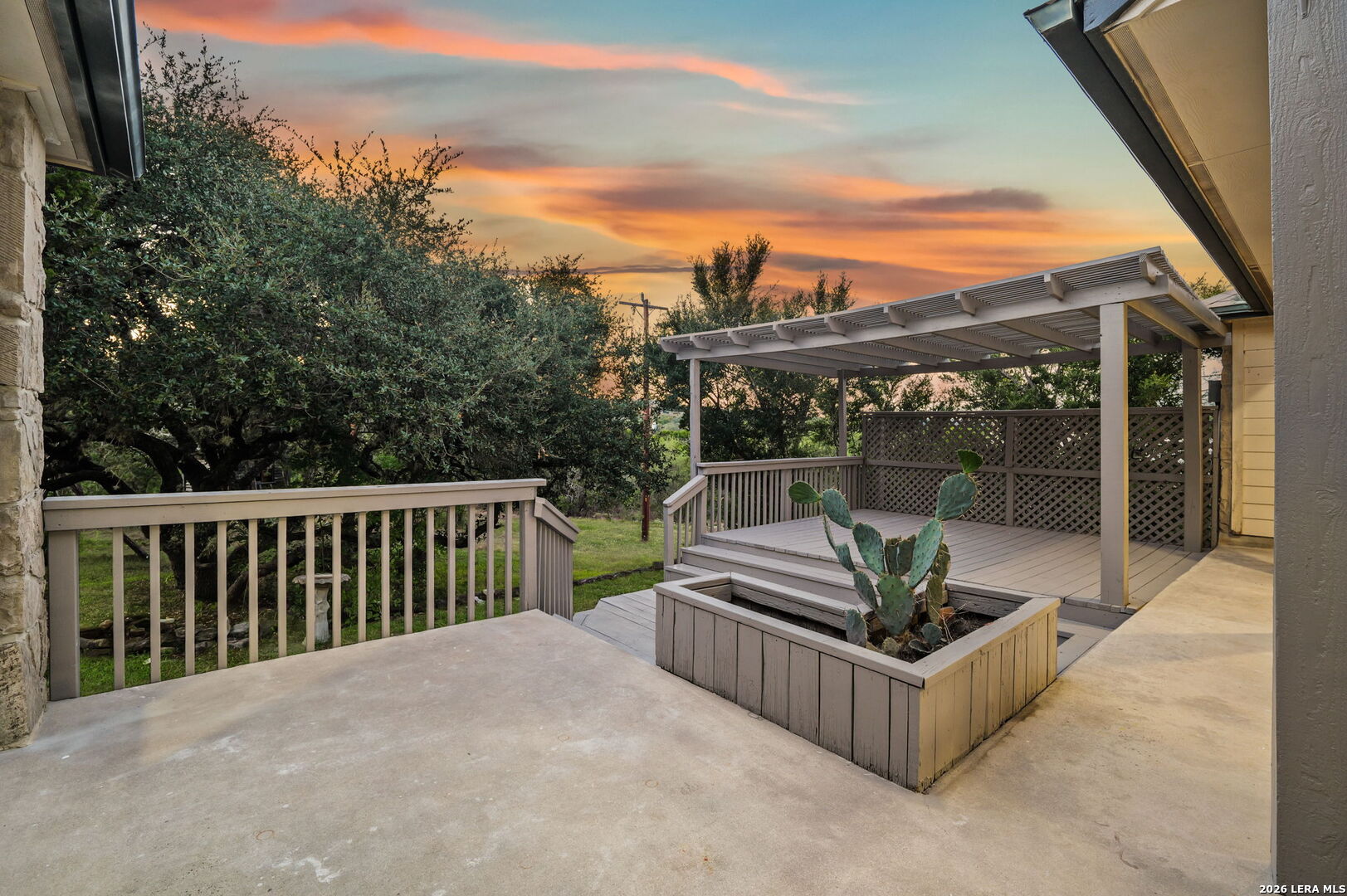 main property photo 54