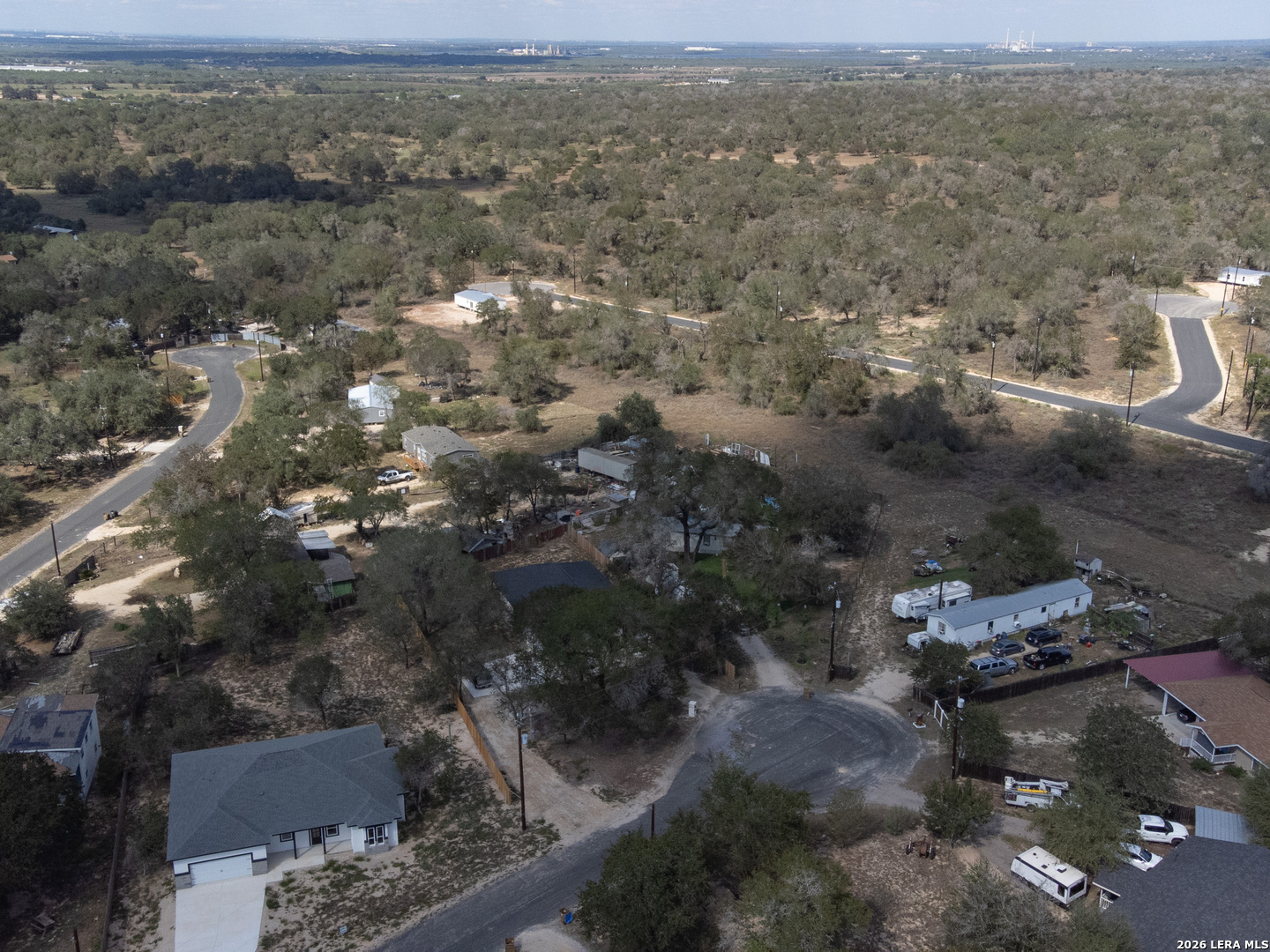 main property photo 50